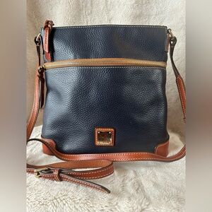 Dooney and Bourke crossbody bag